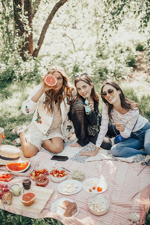 Cotswolds Summer Retreat -The Girls That Walk