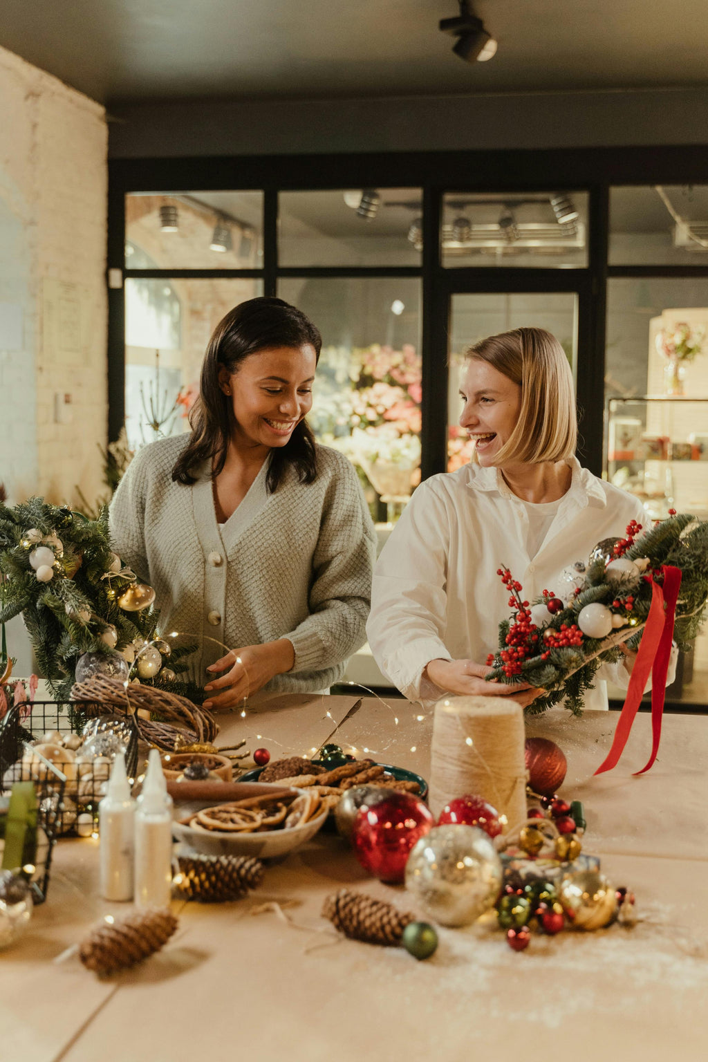 A Cotswolds Christmas Escape  Bookings open Thursday 16th July at 6PM – set your alarms!